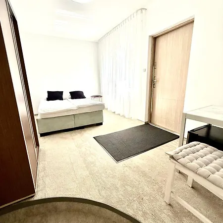 & Przy Plazy Guest house