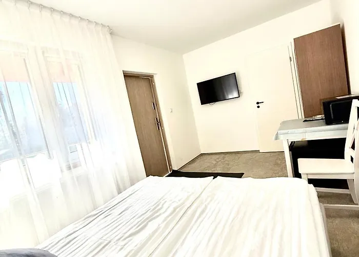 Penzion & Przy Plazy